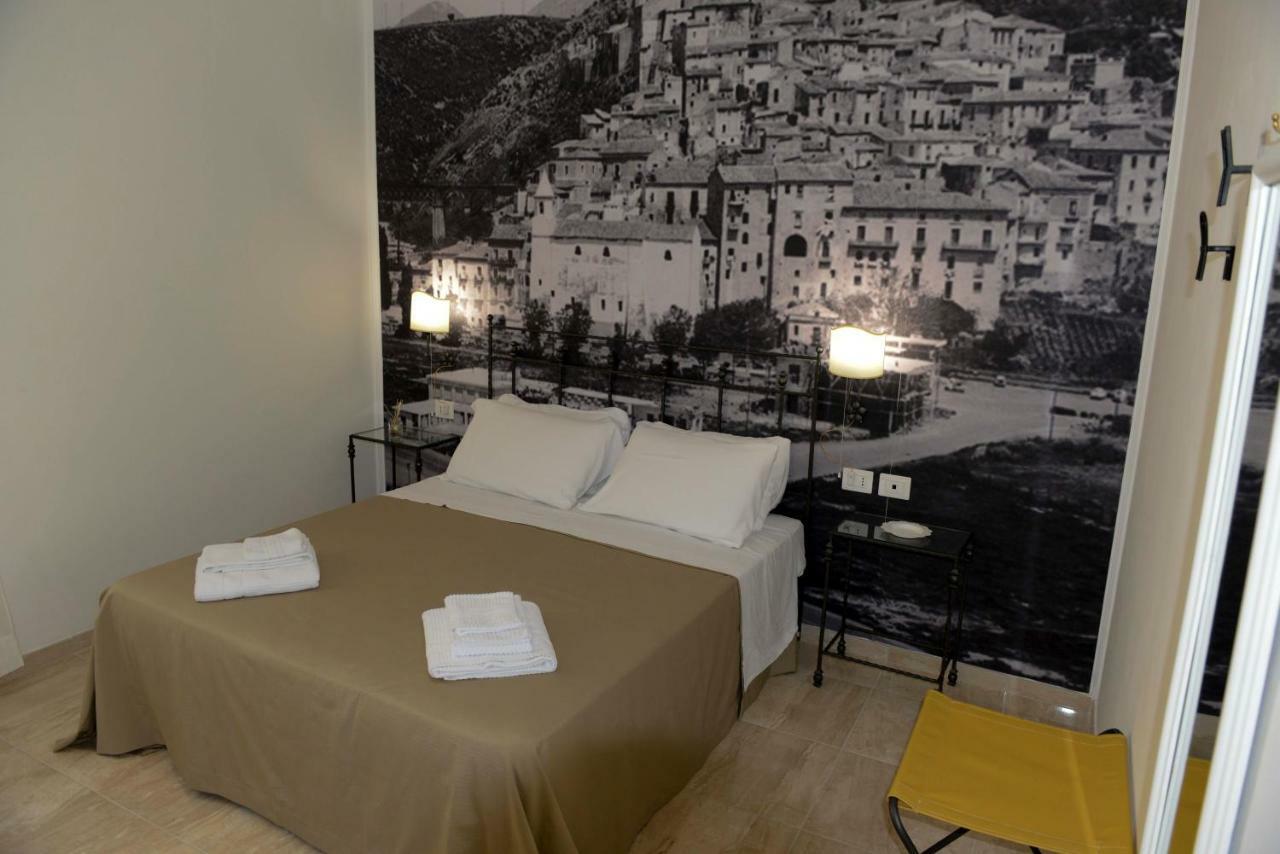 Porta Marina Guest Rooms Scalea Dış mekan fotoğraf