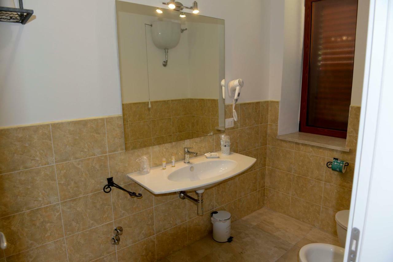 Porta Marina Guest Rooms Scalea Dış mekan fotoğraf