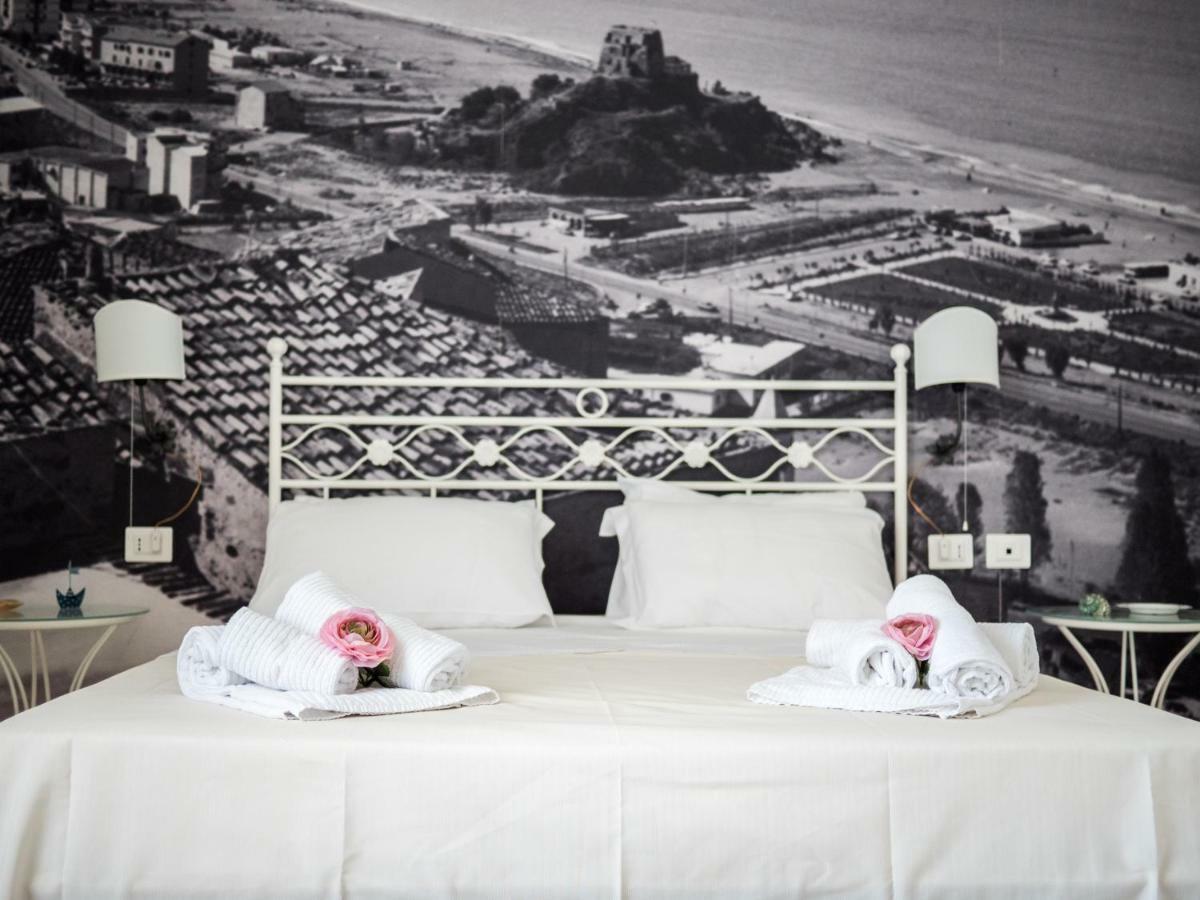 Porta Marina Guest Rooms Scalea Dış mekan fotoğraf